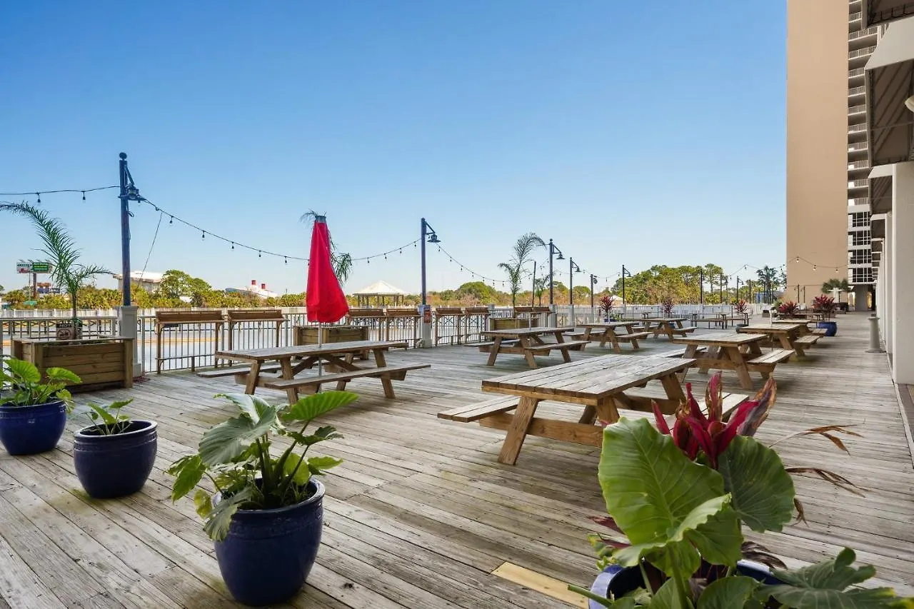 Apartment Laketown Wharf 1537 Panama City Beach