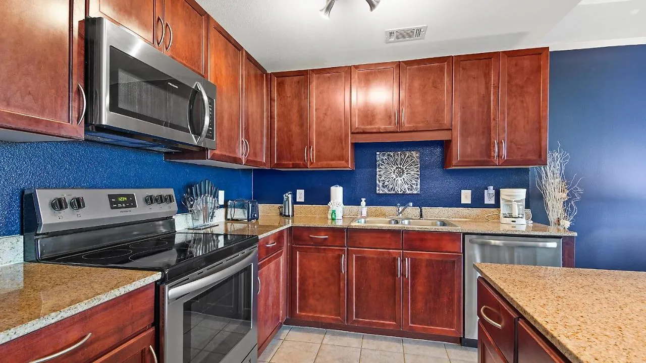 Apartment Laketown Wharf 1537 Panama City Beach